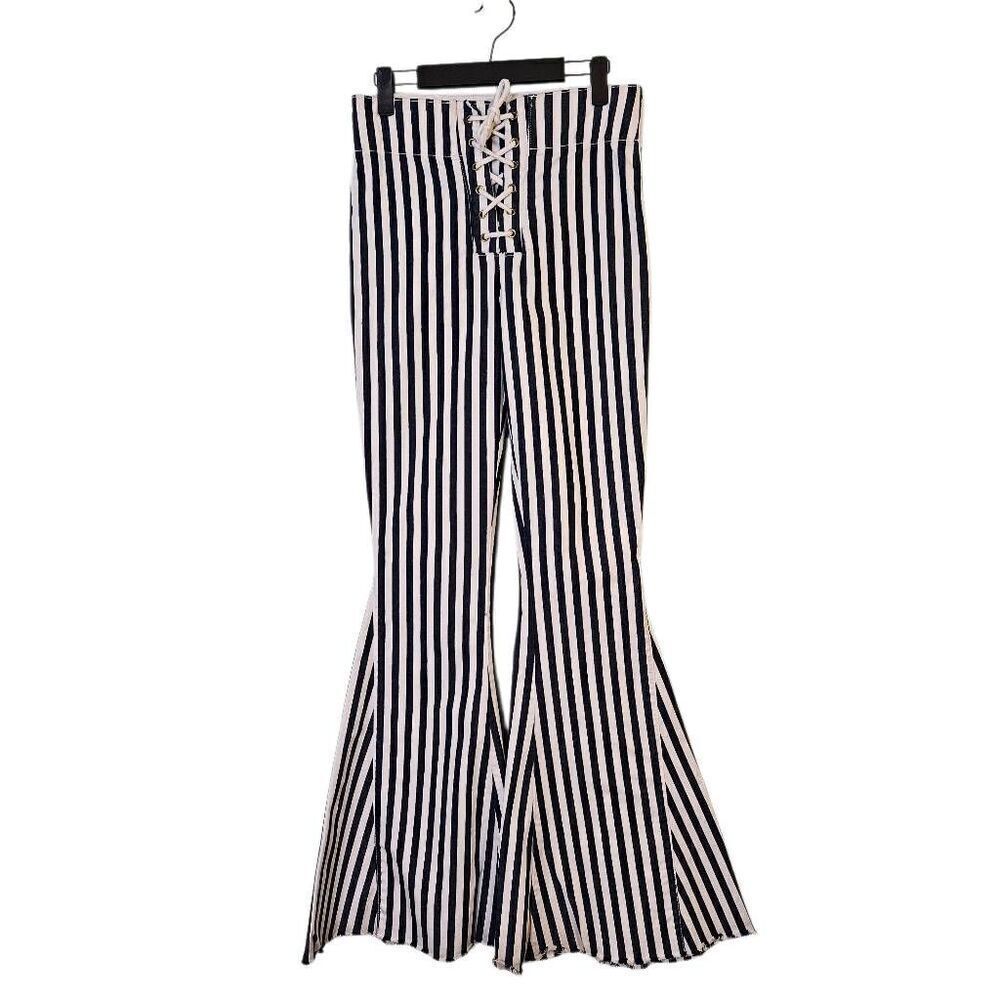 Mumu Blue woman's pants, striped flared. Size 26. #874